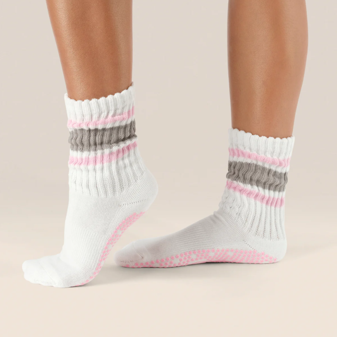 MoveActive Crew Grip Socks - 80s Stripe