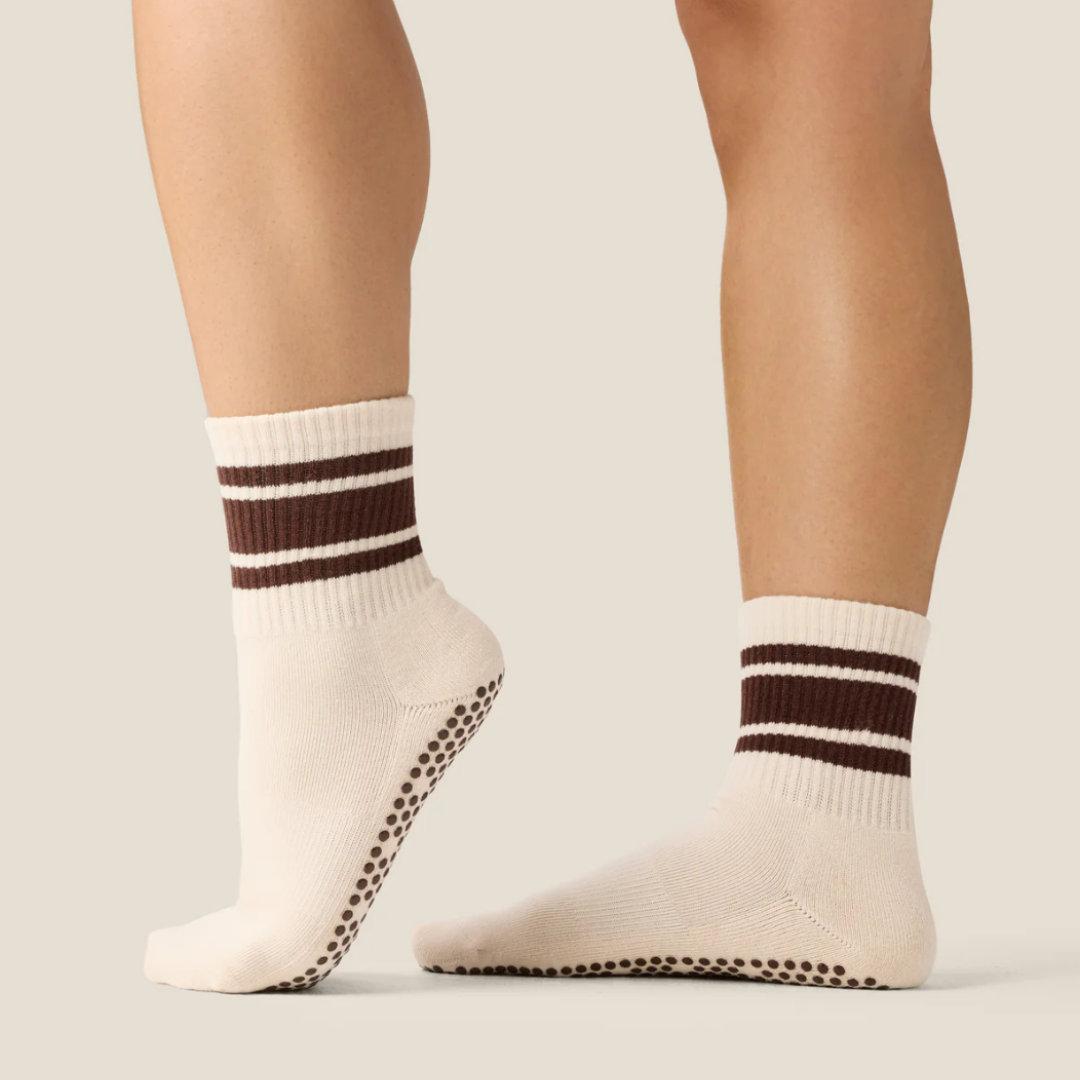 MoveActive Crew Grip Socks - Oat Espresso Stripe